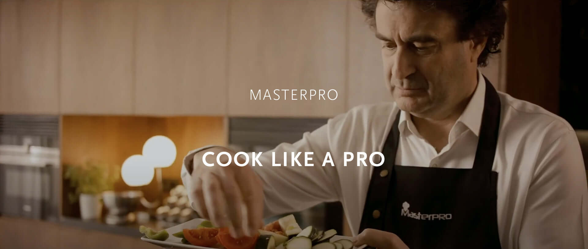 Cargar video: Masterpro #CookLikeAPro